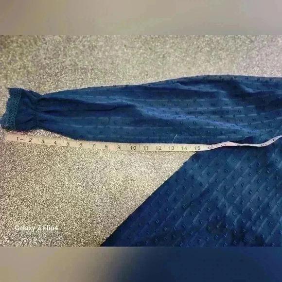 Womens long sleeve lace blouse - Picture 4 of 5